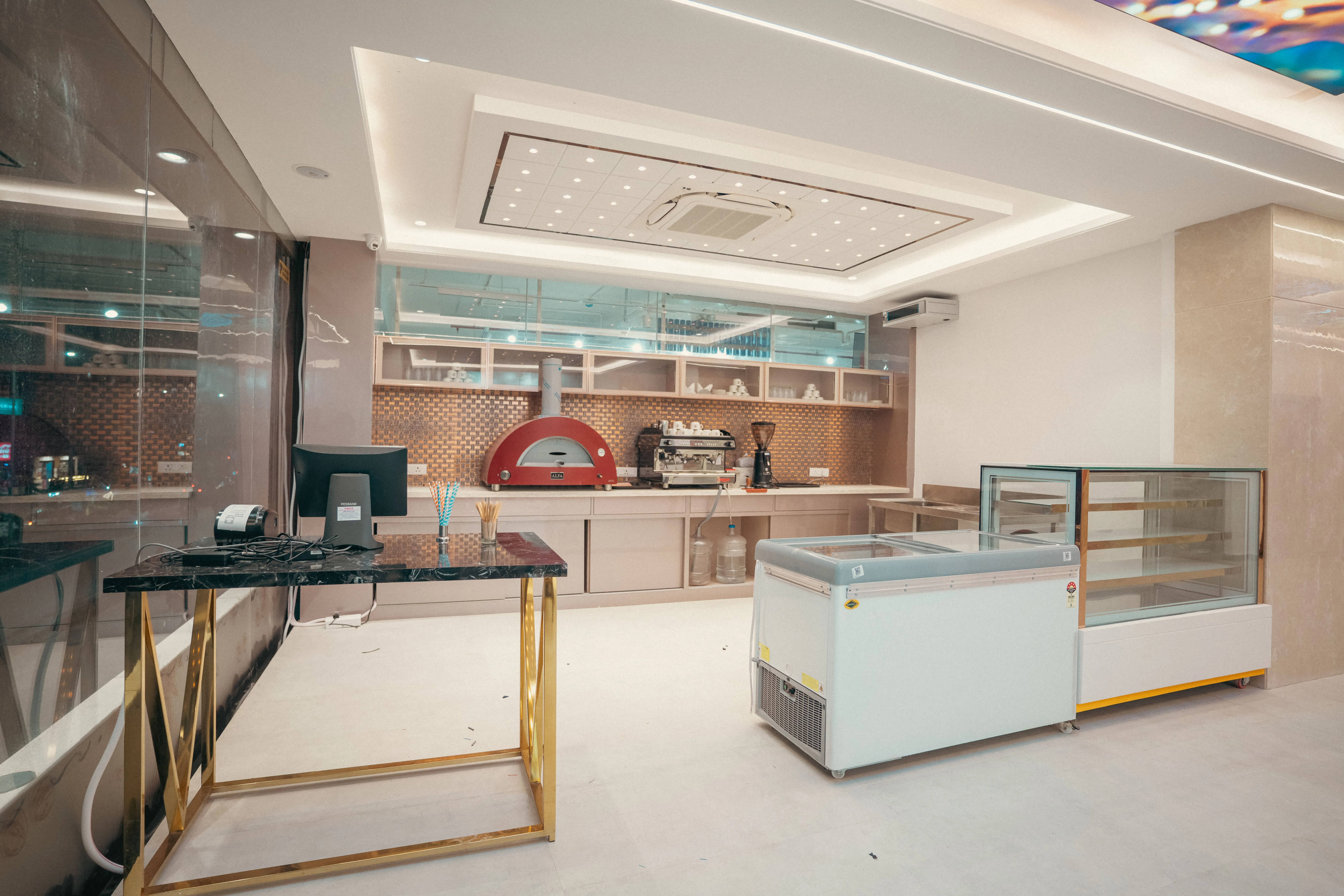 Ricch Café - cozy space